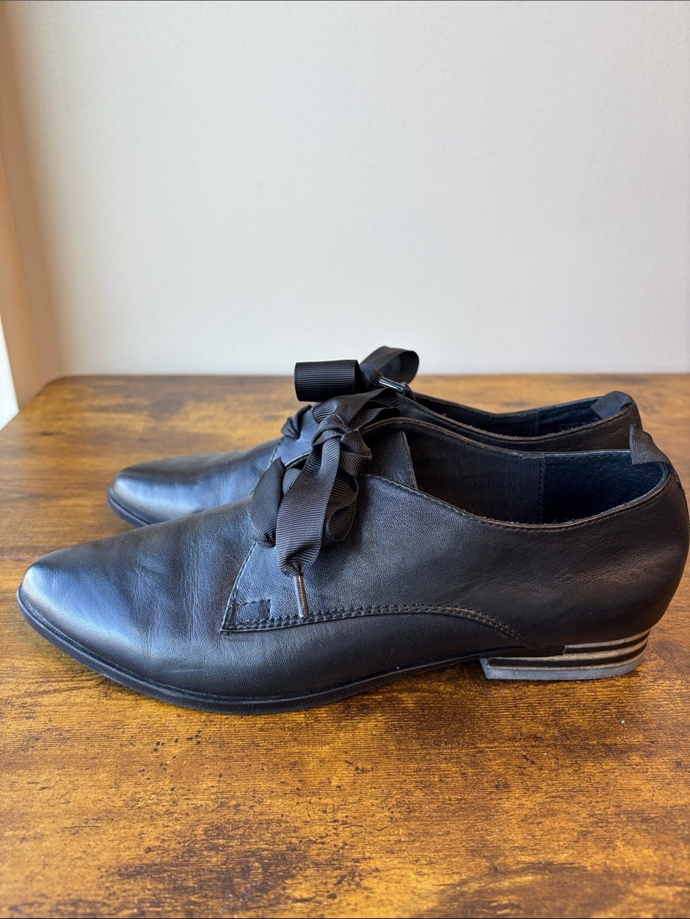 Kelsi Dagger Black Leather Pointed Oxford with Grosgrain Ribbon